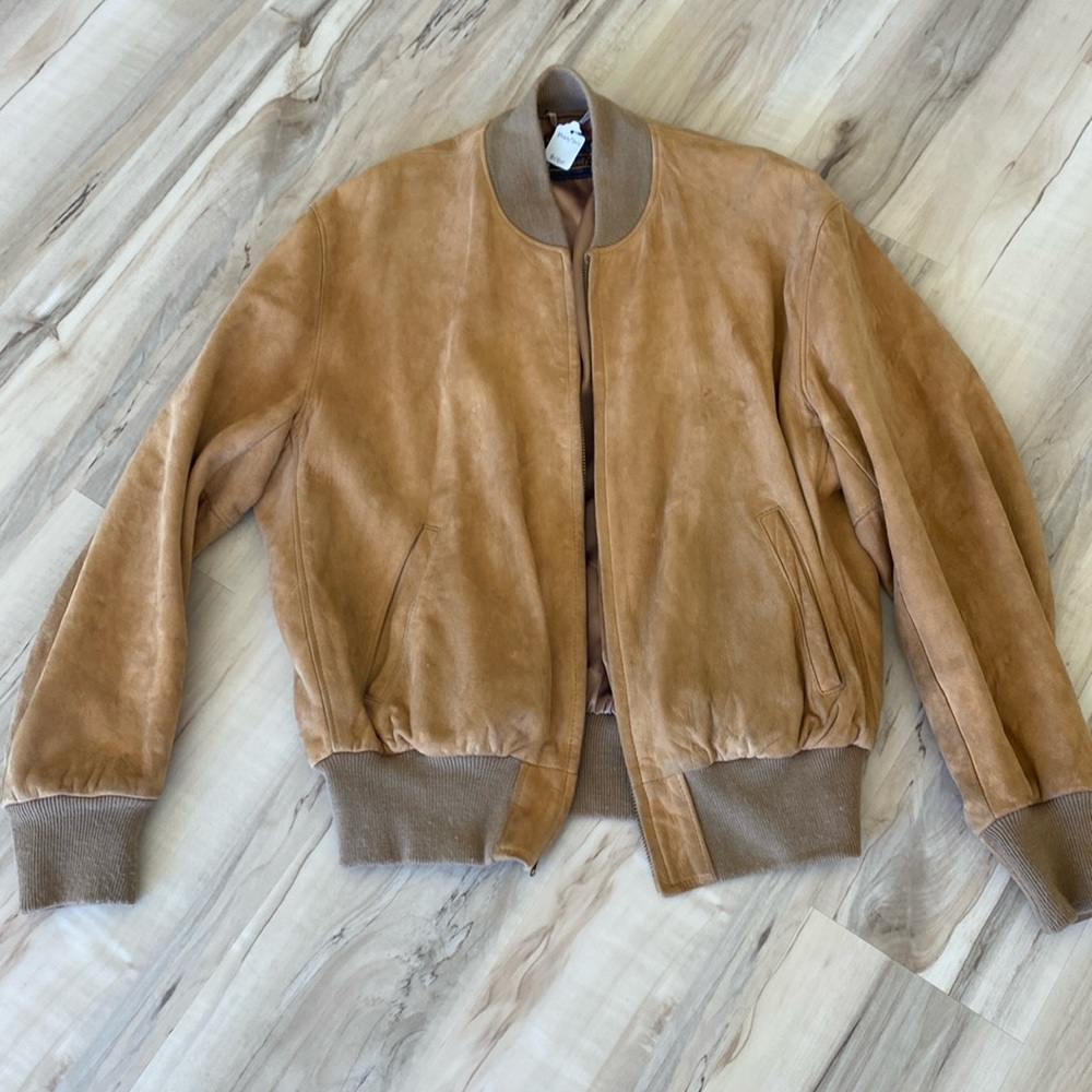 Eddie Bauer jacket size 44